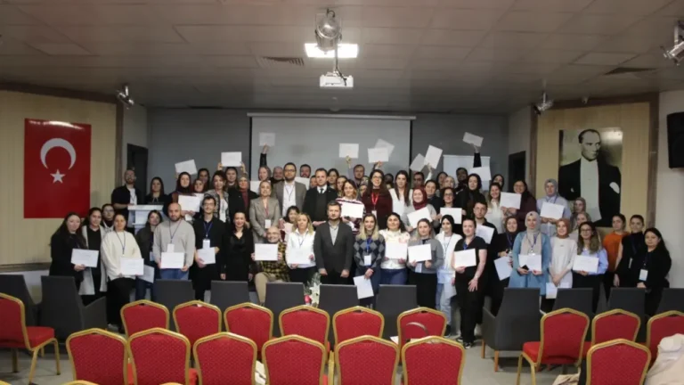 Giresun’da Yenidoğan Canlandırma Programı eğitimleri tamamlandı Giresun’da Yenidoğan Canlandırma Programı eğitimleri tamamlandı