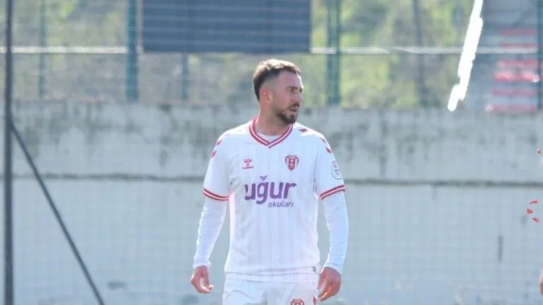 Küme Hattında Kritik Maç: 1926 Bulancakspor Evinde Ağır Yenilgi Aldı TFF 3. Lig 3. Grup’ta kümede kalma mücadelesi veren 1926