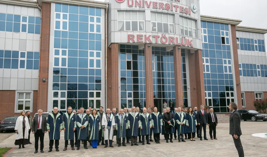 Giresun Üniversitesi’nin 20. kuruluş yıldönümü dolayısıyla düzenlenen program, Rektör Prof.
