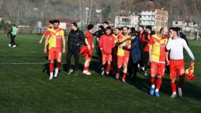 Giresun Süper Amatör Ligi Play-Off mücadelesinde Derelispor, sahasında ağırladığı Keşapspor’u