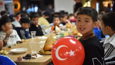 Türkiye Diyanet Vakfı (TDV), “Unutursan Yetim Kalır” projesi kapsamında yurt