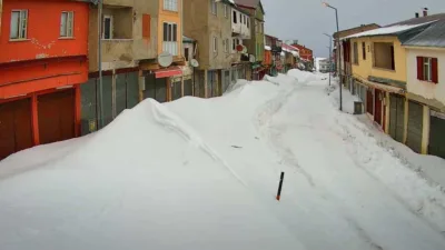 Giresun’un en büyük yaylalarından Bektaş Yaylası, yoğun kar yağışı ve