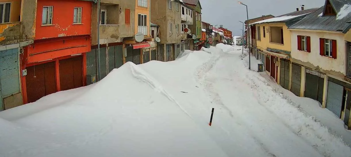 Bulancak-Bektaş Yolunda Kış Krizi Derinleşti! Yayladaki Ev Sahipleri Çözüm Bekliyor