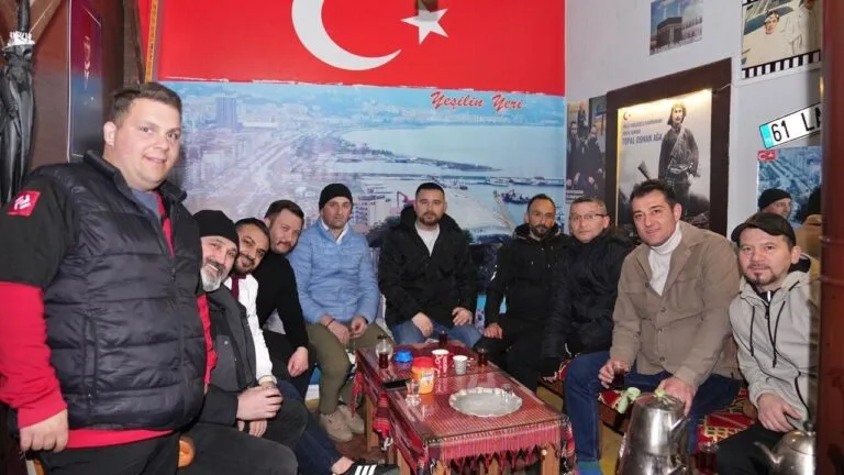 Giresun Belediye Başkanı Fuat Köse, Ramazan ayında kent merkezinde esnaf