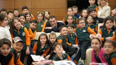 Giresun Yeşilgiresun İlkokulu 3/A sınıfı öğrencileri, yerel yönetimler dersi kapsamında