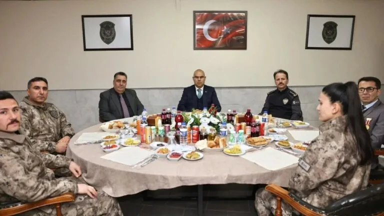 Giresun Valisi Mustafa Koç, Vali Yardımcısı Şahin Bayhan ve Giresun