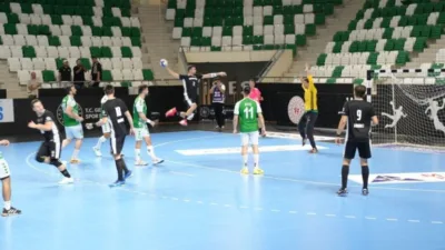 THF Ardventure Erkekler Süper Ligi Play-Off 2. hafta maçında Altın
