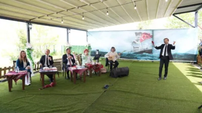 Halk TV’de yayınlanan “Görkemli Hatıralar” programı, Giresun’dan yapılan canlı yayınla