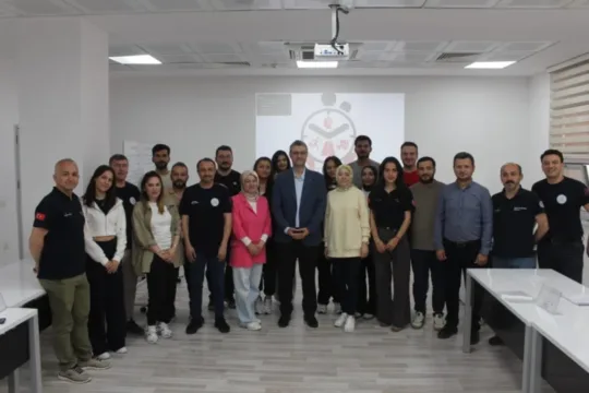 Giresun’da Acil Sağlık Çalışanlarına Travma Eğitimi Giresun İl Sağlık Müdürlüğü İl Ambulans Servisi Başhekimliği koordinesinde, acil