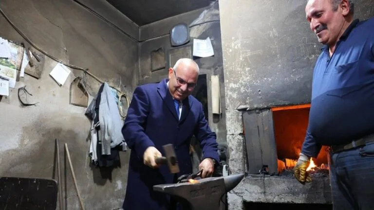 Giresun Valisi Mustafa Koç, şehrin üretim merkezlerinden biri olan Batlama