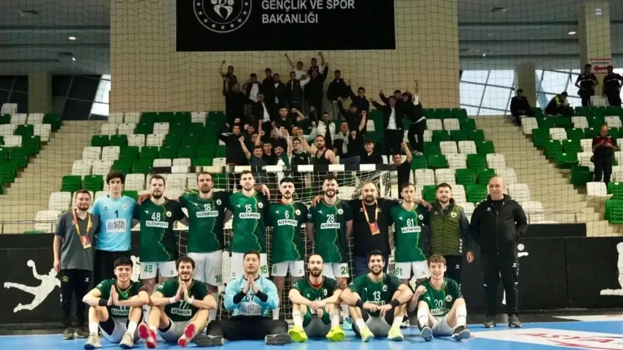 Süper Lig’i beşinci sırada tamamlayarak Avrupa kupalarına katılma hakkı kazanan