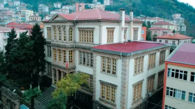 Giresun’un tarihi Zeytinlik Semti’ndeki 120 yıllık eski Ticaret Lisesi binasının