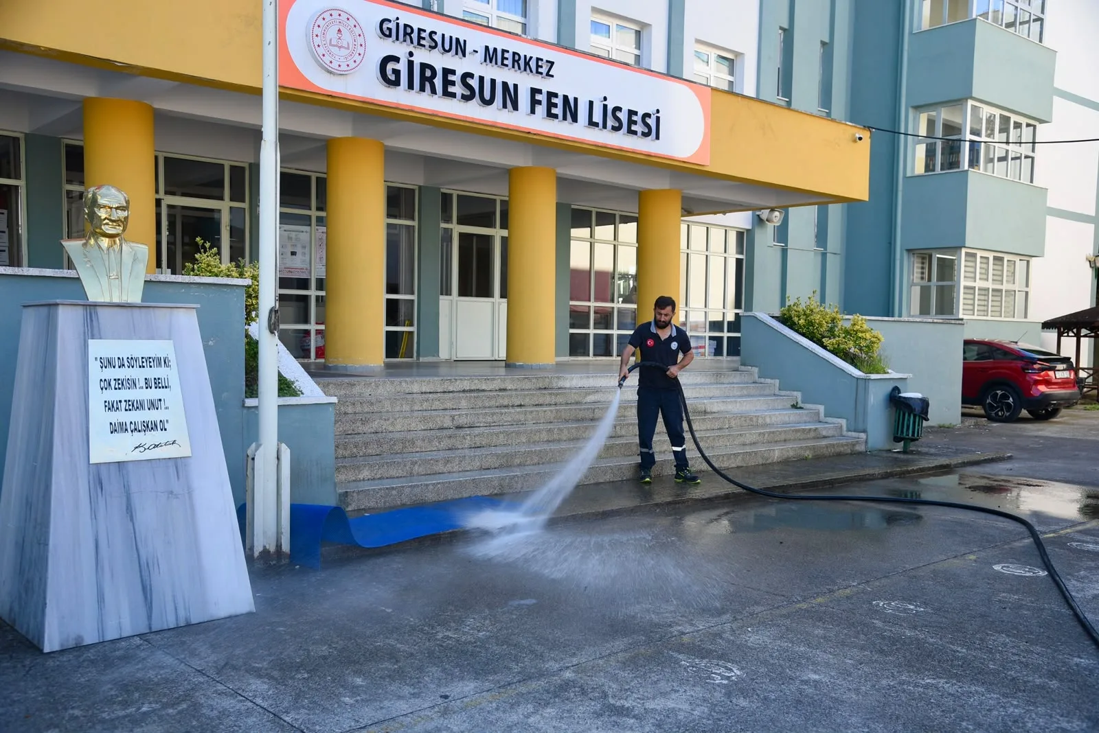 Giresun’da Okul Bahçeleri Yeni Eğitim Yılına Hazırlanıyor Giresun’da Okul Bahçeleri Yeni Eğitim Yılına Hazırlanıyor