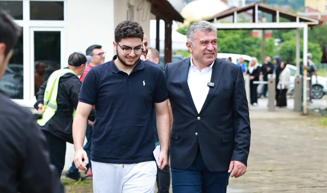 Erzurum Teknik Üniversitesi Elektrik-Elektronik Mühendisliği Bölümü’nü kazanan Mürsel Aydın, sınav