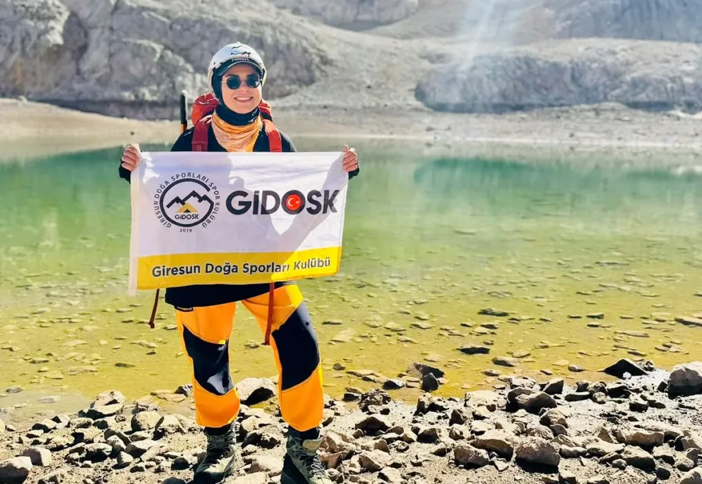 GİDOSK Sporcusu Aynur Öksüz Alpin Eğitimini Başarıyla Tamamladı