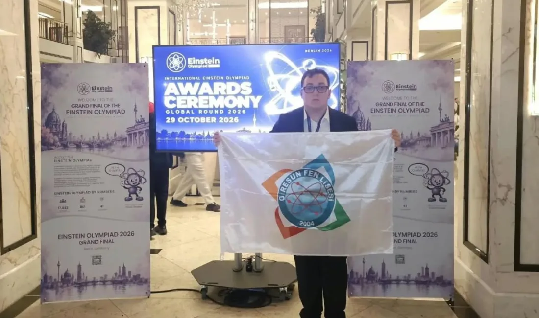 Giresun Fen Lisesi öğrencisi Batuhan Çelik, Almanya'da düzenlenen Uluslararası Einstein